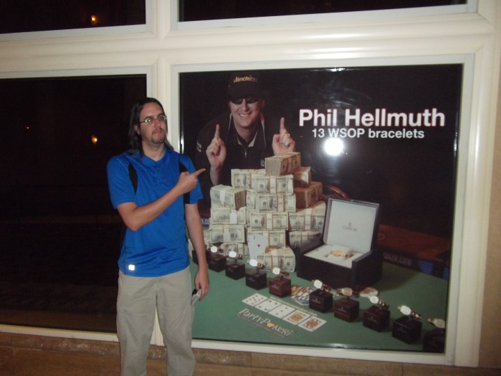 I got my picture with Phil Hellmuth! Well, sort of.